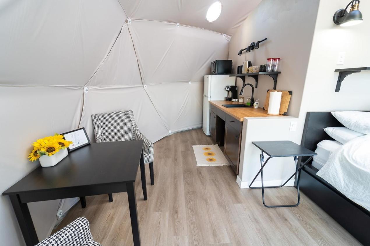 Готель Gravity Luxury Domes South Maitland Екстер'єр фото